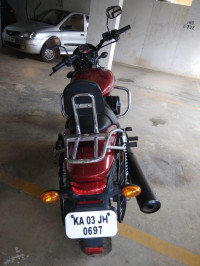 Red Harley Davidson Street 750