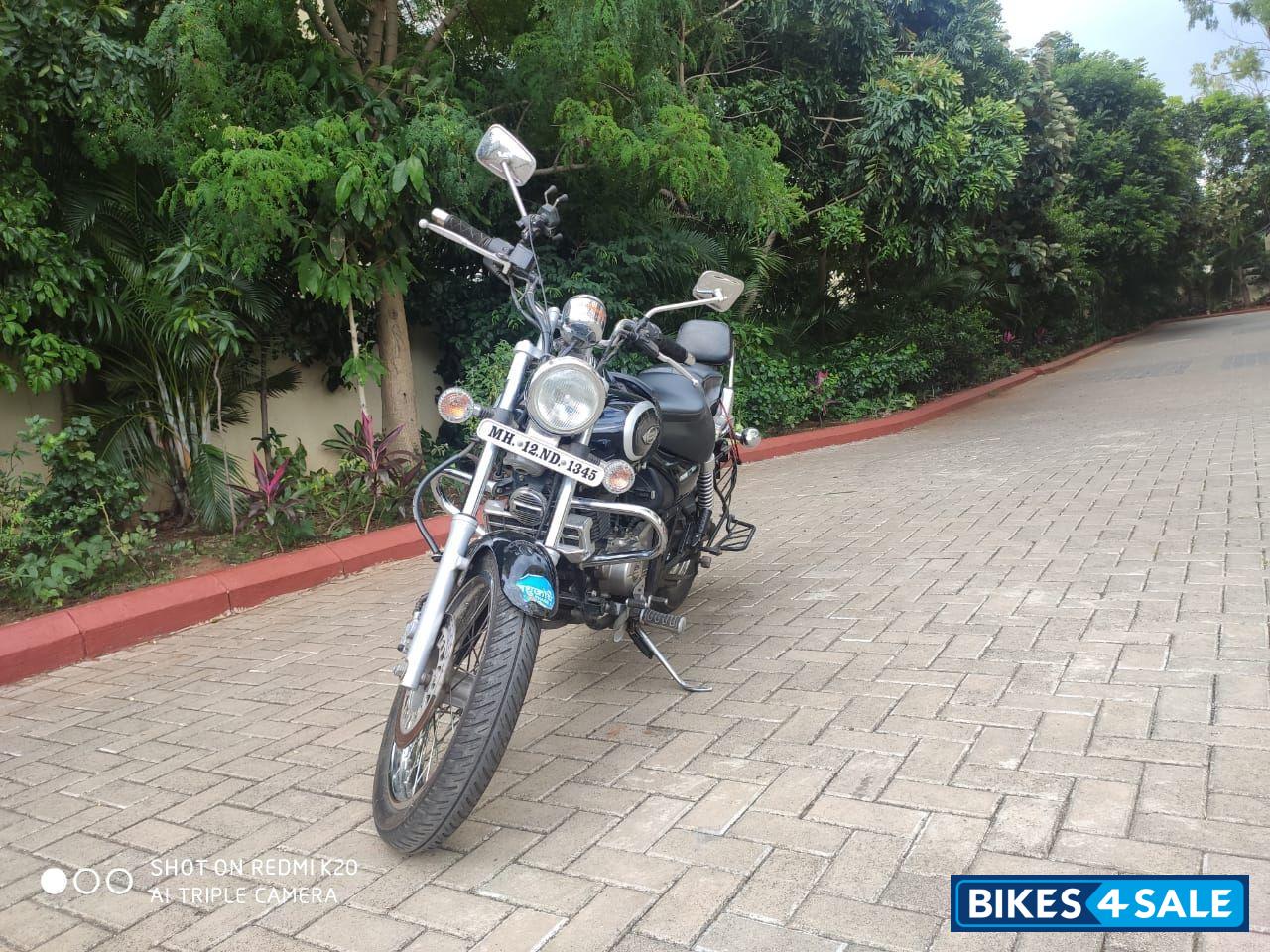 Bajaj Avenger Cruise 220 Bajaj Avenger Cruise 220