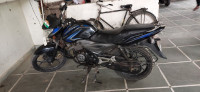 Blue Bajaj Discover 125T