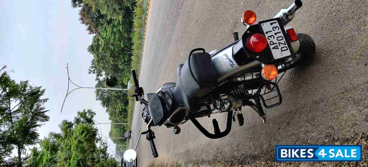 Royal Enfield Classic 350