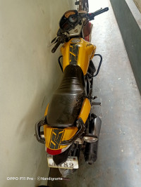 Yellow TVS Apache RTR 160