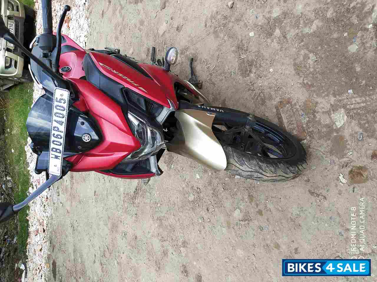 Red Gold Yamaha Fazer 25