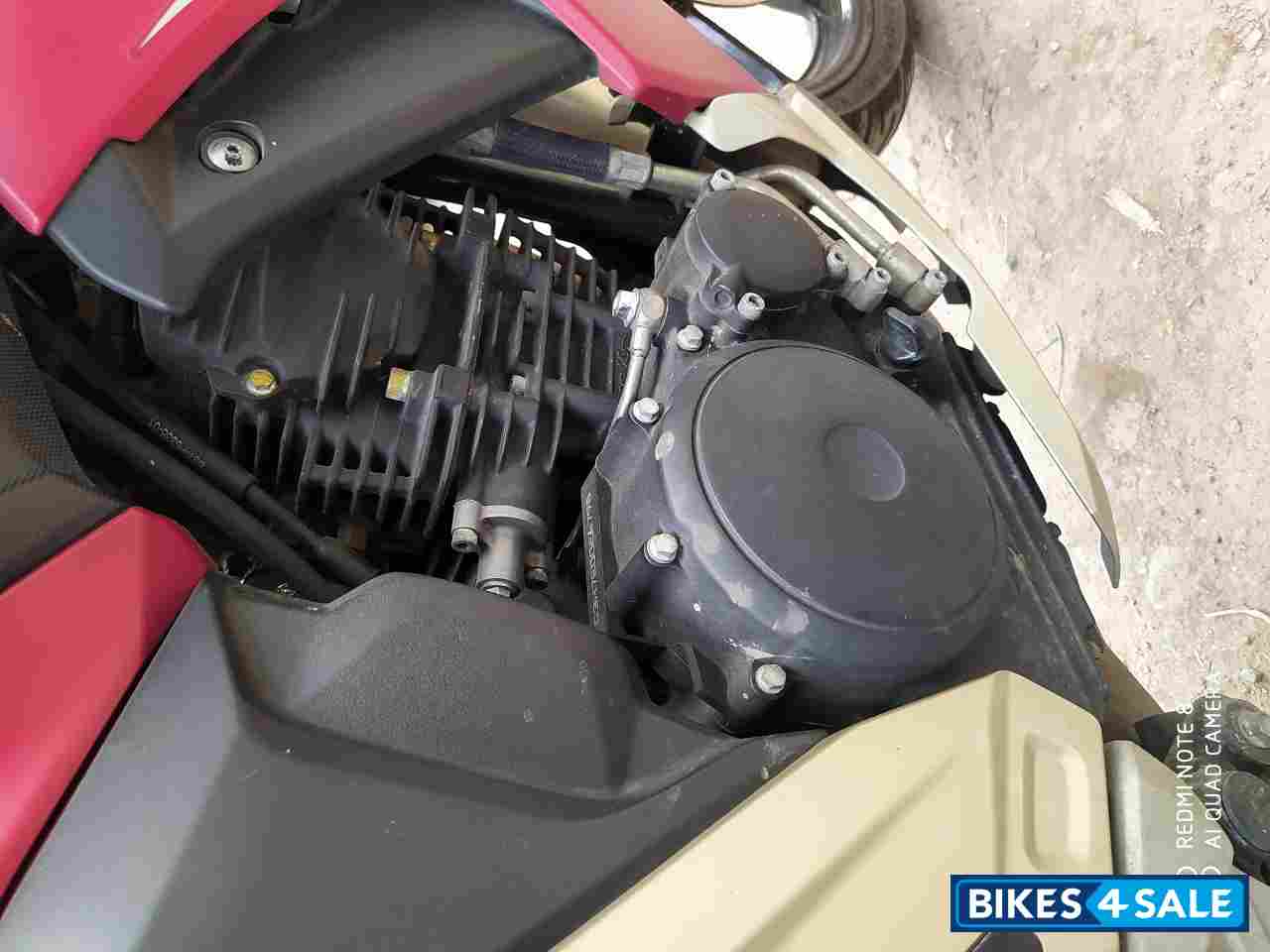 Red Gold Yamaha Fazer 25