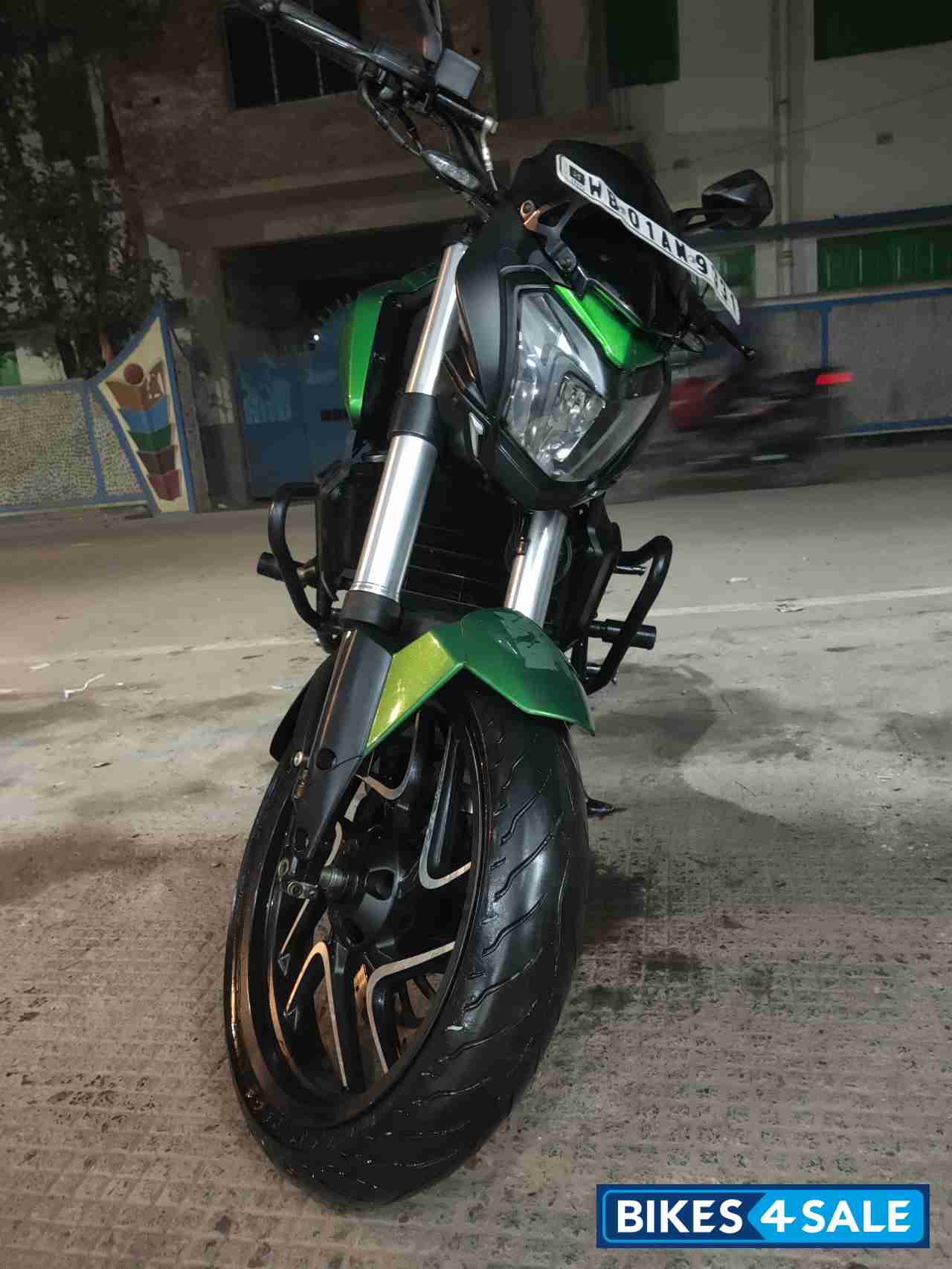 Bajaj Dominar 400 ABS BS6