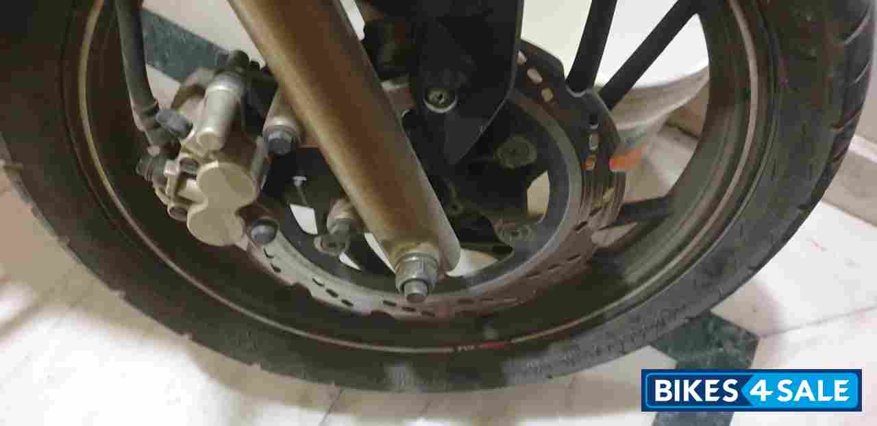 Matte Black TVS Apache RTR 200 4V Matte Black TVS Apache RTR 200 4V