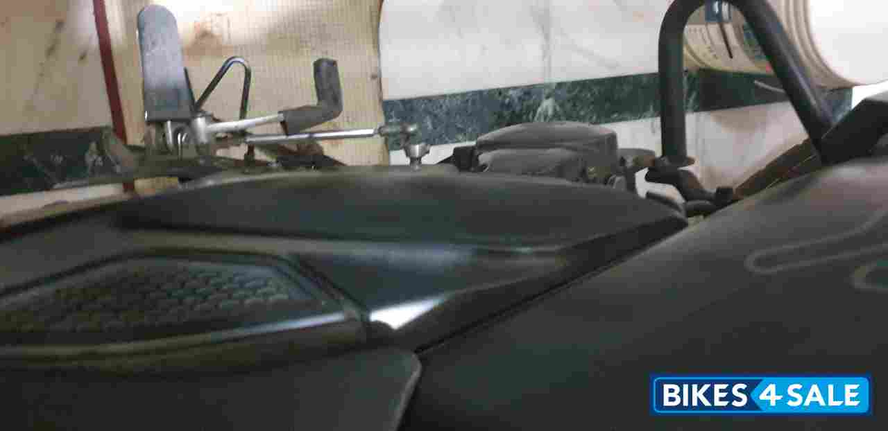 Matte Black TVS Apache RTR 200 4V Matte Black TVS Apache RTR 200 4V