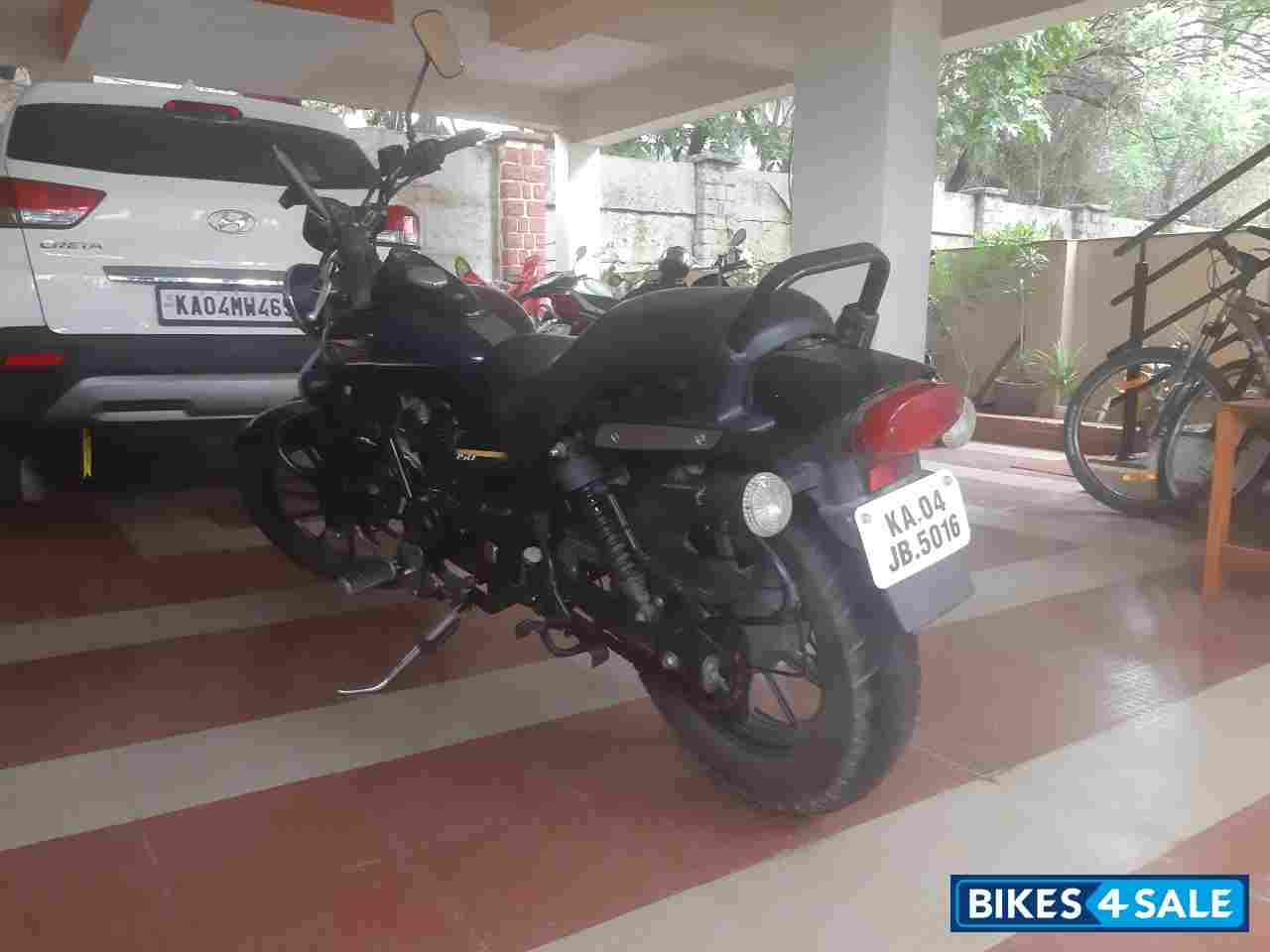 Navy Blue Bajaj Avenger Street 150