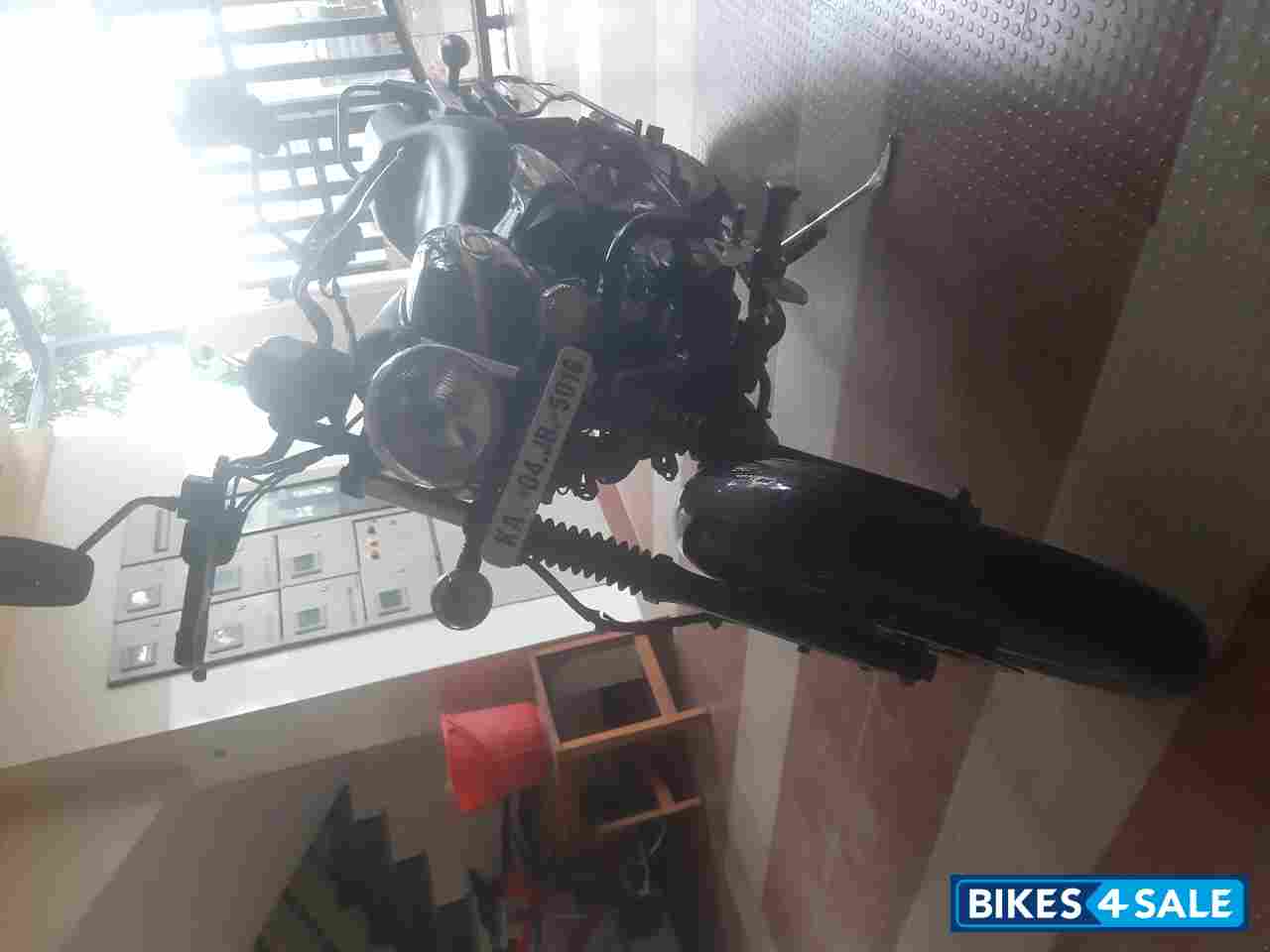 Navy Blue Bajaj Avenger Street 150