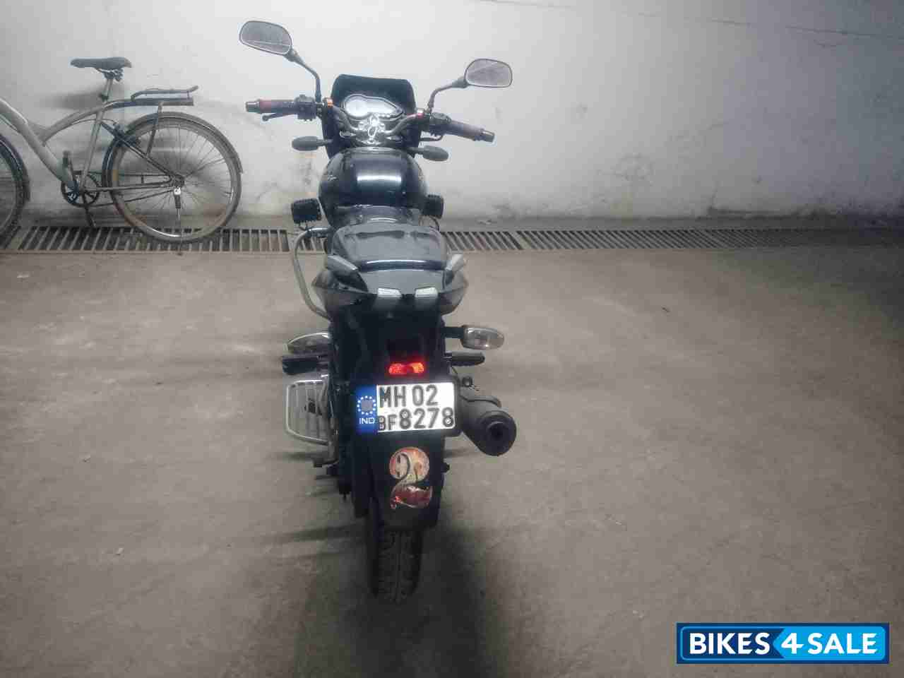 Black Bajaj Pulsar 150 DTSi