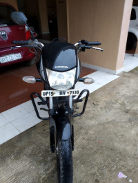 Black Honda CB Shine