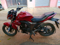 Red Suzuki Gixxer 150