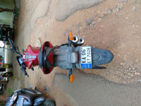 Red Suzuki Gixxer 150