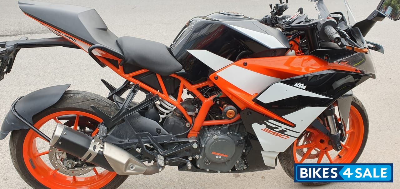 KTM RC 390 R