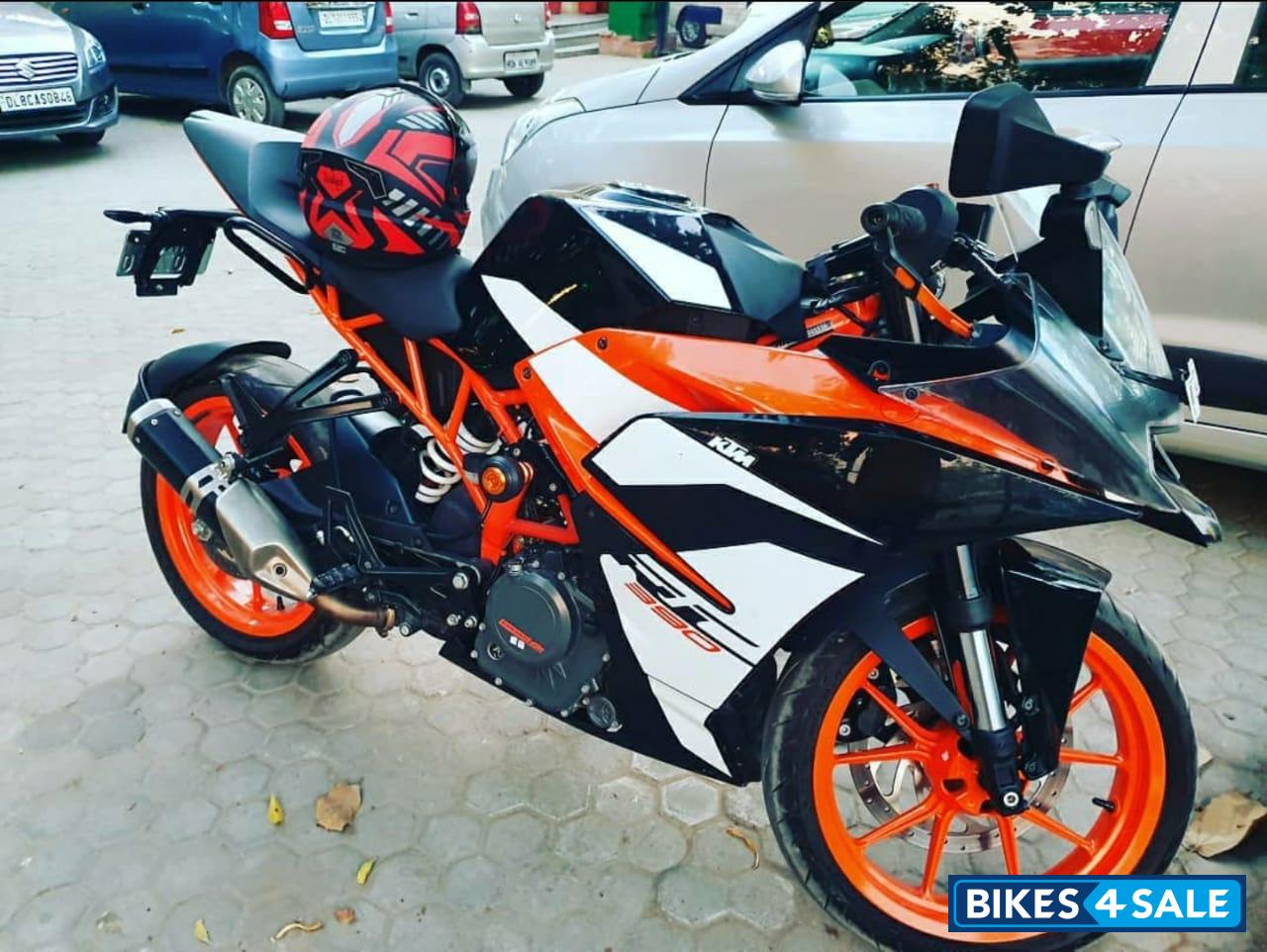 KTM RC 390 R