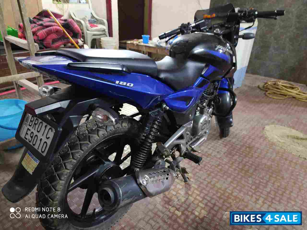 Bajaj Pulsar 180 DTSi Bajaj Pulsar 180 DTSi