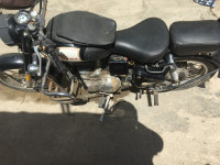 Black Royal Enfield Classic 500