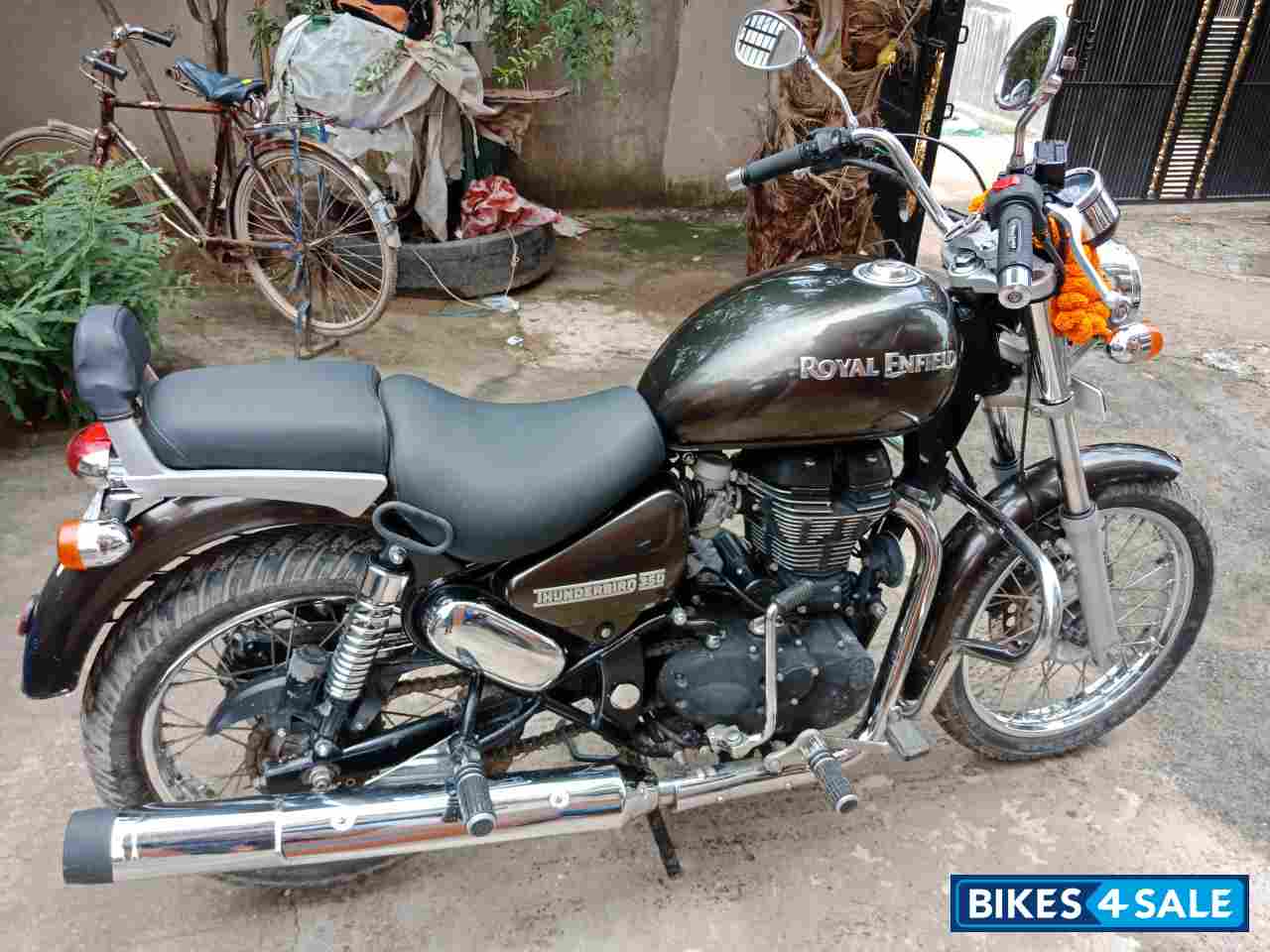 Royal Enfield Thunderbird 350