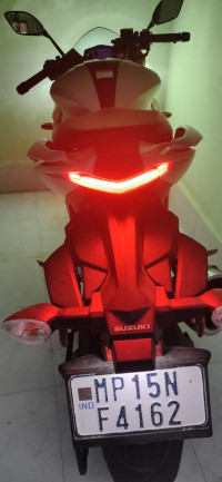 Silver Suzuki Gixxer SF 250