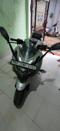 Silver Suzuki Gixxer SF 250