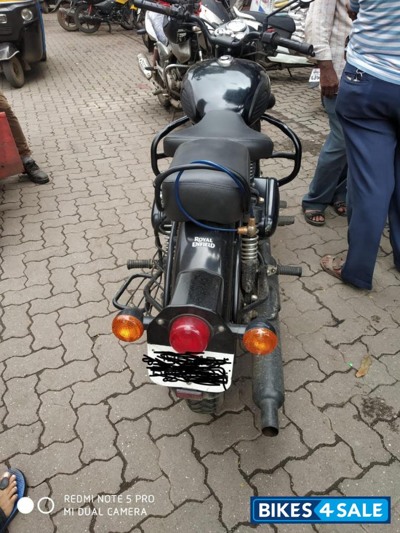 Matte Black Royal Enfield Classic Stealth Black Matte Black Royal Enfield Classic Stealth Black