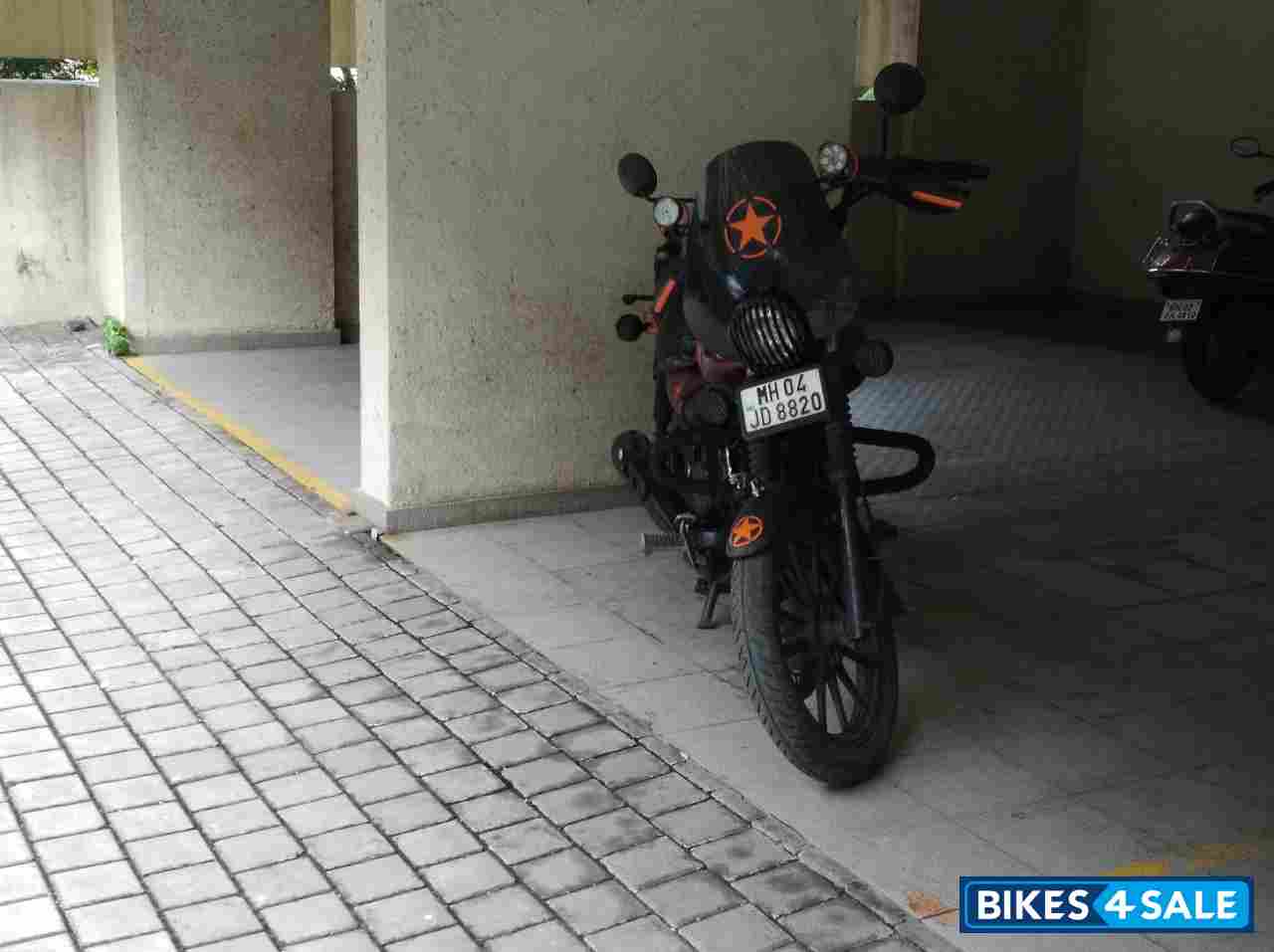 Maroon Bajaj Avenger Street 150