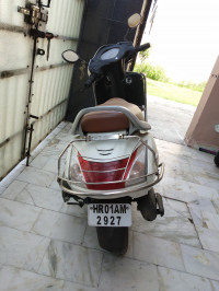 White Honda Activa 3G
