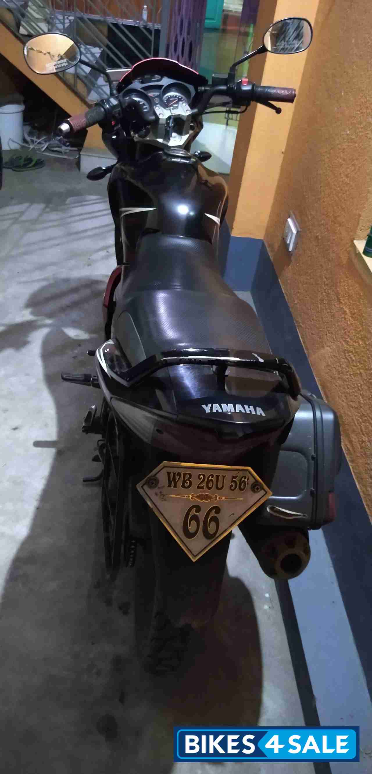 Black And Red Yamaha SS125 Black And Red Yamaha SS125