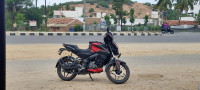 Red Bajaj Pulsar NS 160