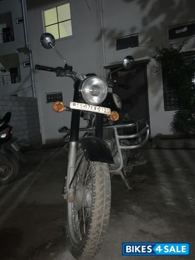 Black Royal Enfield Classic 350