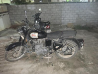 Black Royal Enfield Classic 350