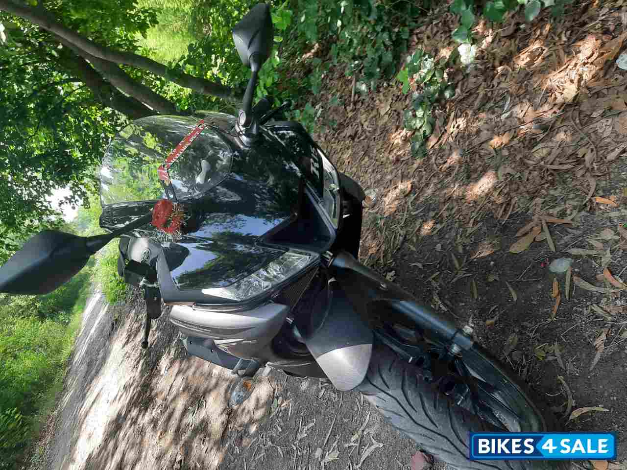 Black Yamaha YZF R15 V3 BS6