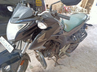 Honda CB Hornet 160R