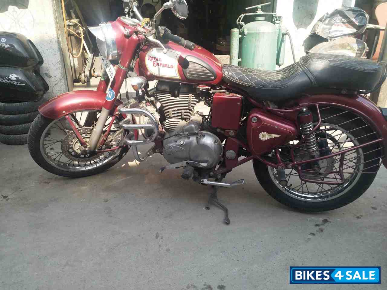 Royal Enfield Classic 500