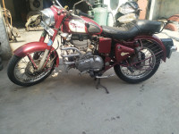 Royal Enfield Classic 500