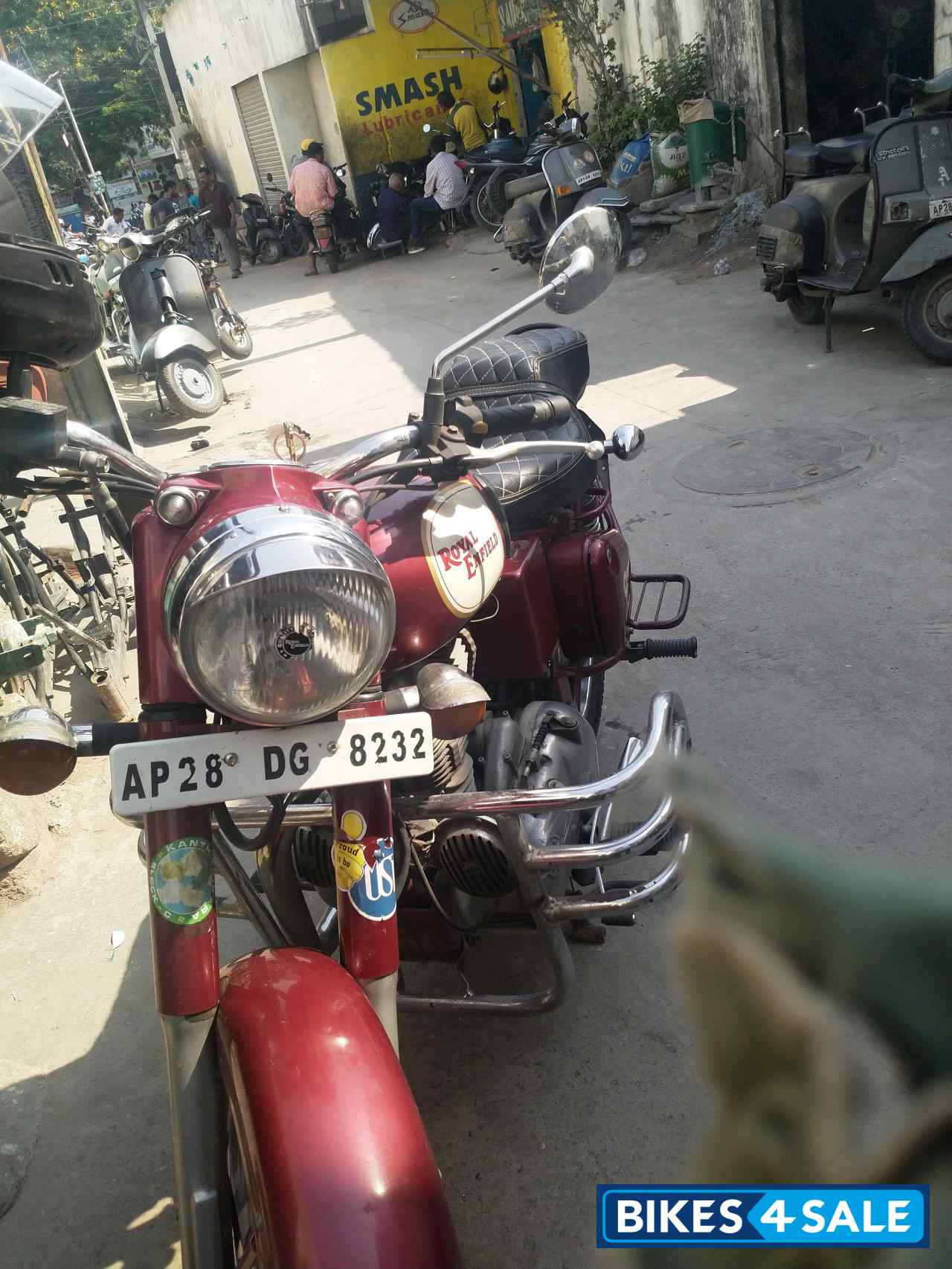Royal Enfield Classic 500