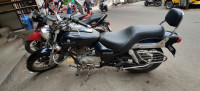 Black Bajaj Avenger 220 DTS-i
