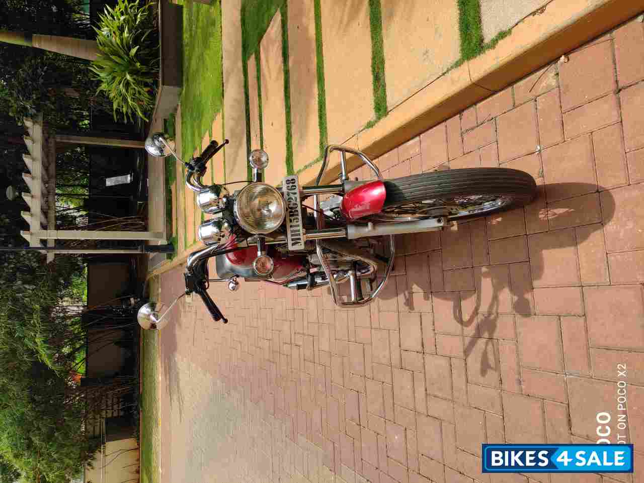 Red Royal Enfield Thunderbird Red Royal Enfield Thunderbird