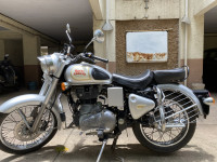Silver Royal Enfield Classic 350
