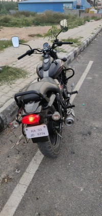 Bajaj Avenger Street 220