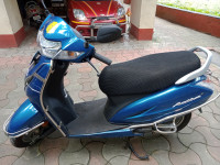 Blue Honda Activa 5G