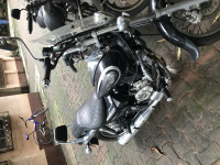 Black Bajaj Avenger 220 DTS-i