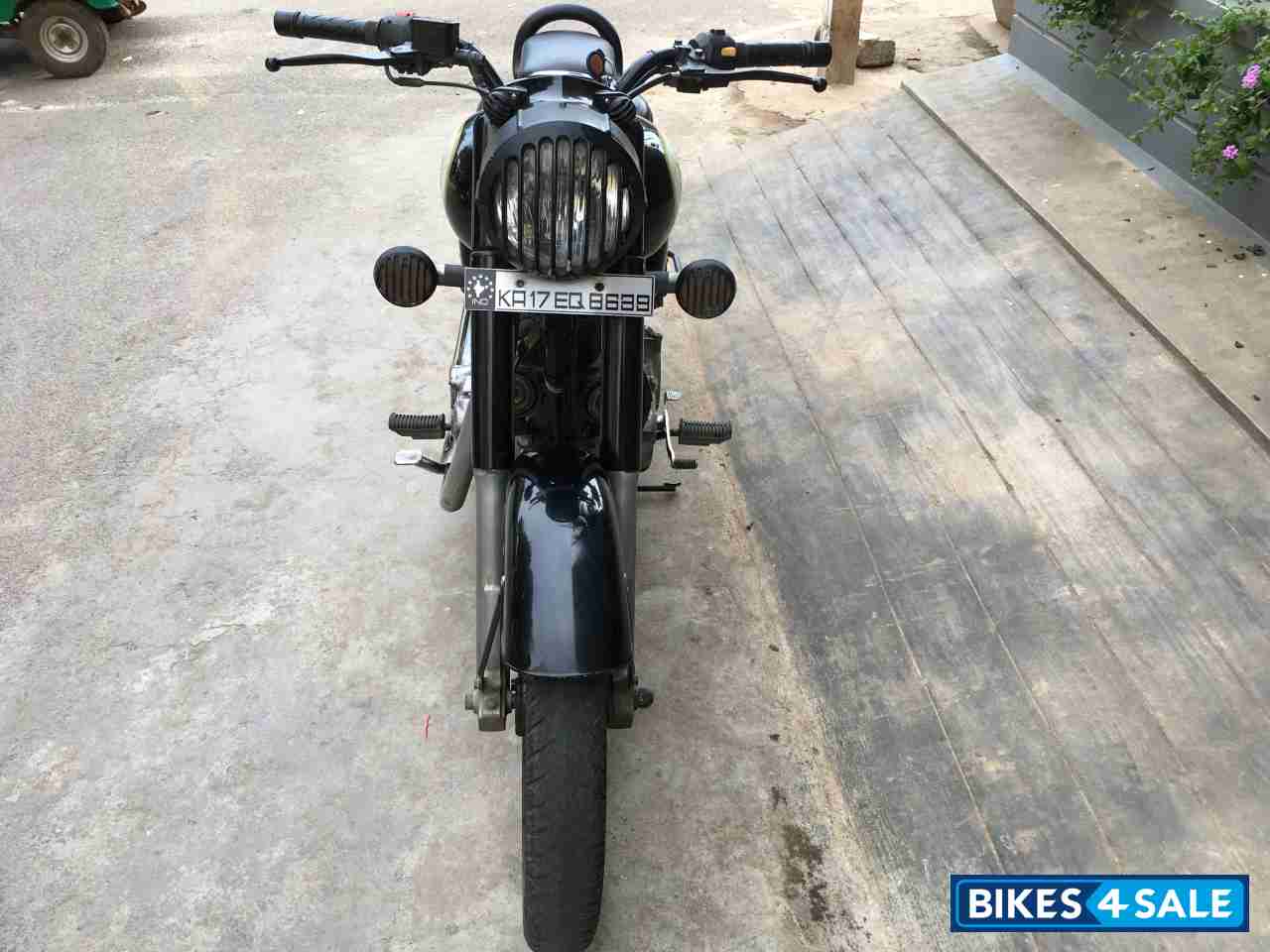 Royal Enfield Classic 350