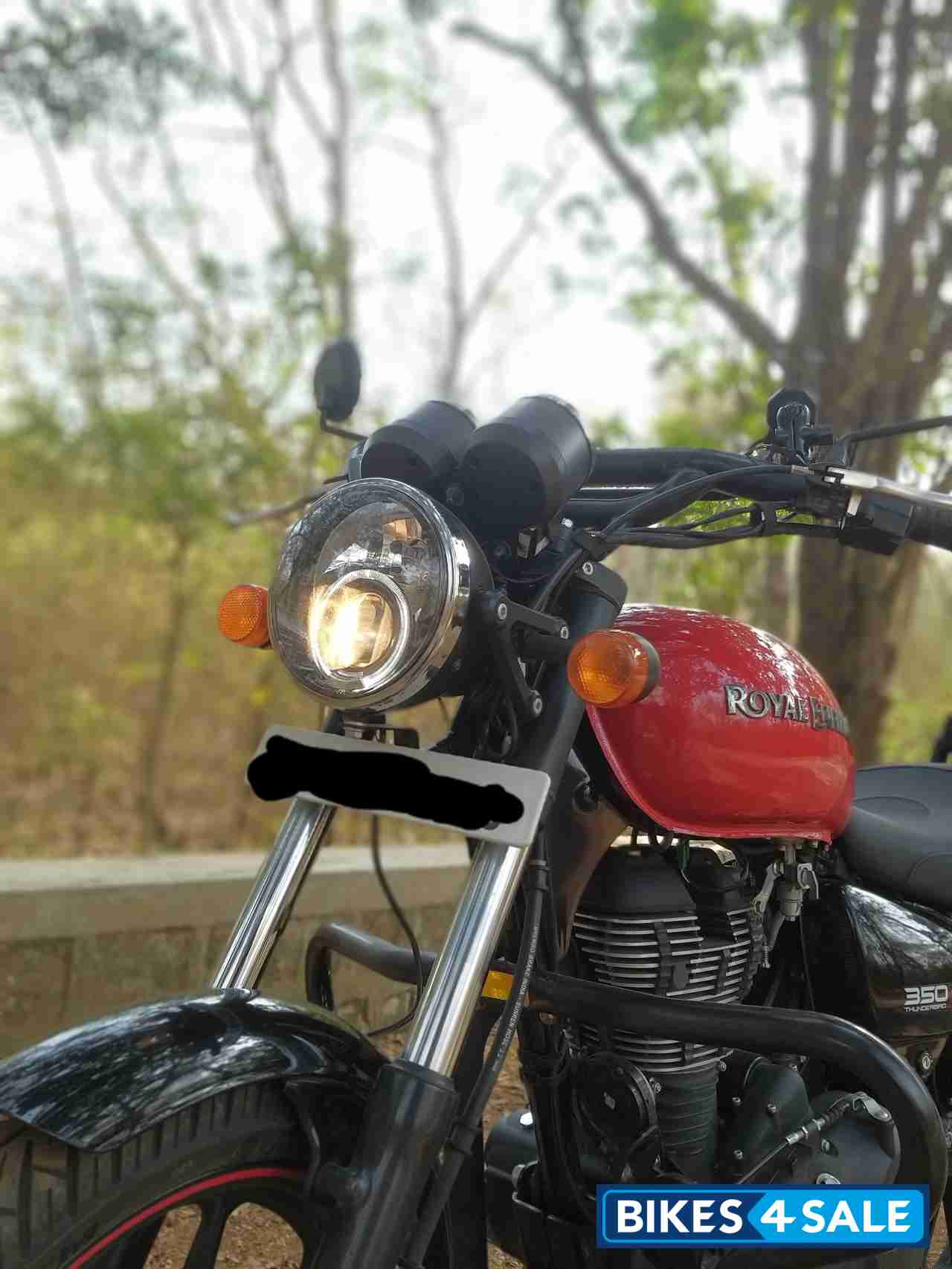 Red Royal Enfield Thunderbird X 350