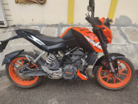 Orange KTM Duke 200
