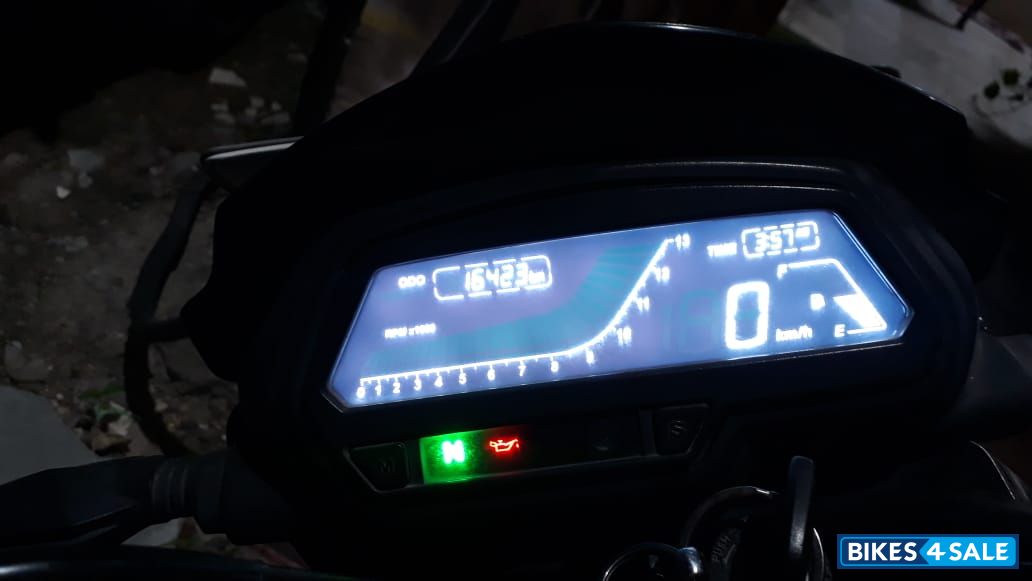 Twilight Plum Bajaj Dominar 400 ABS BS6