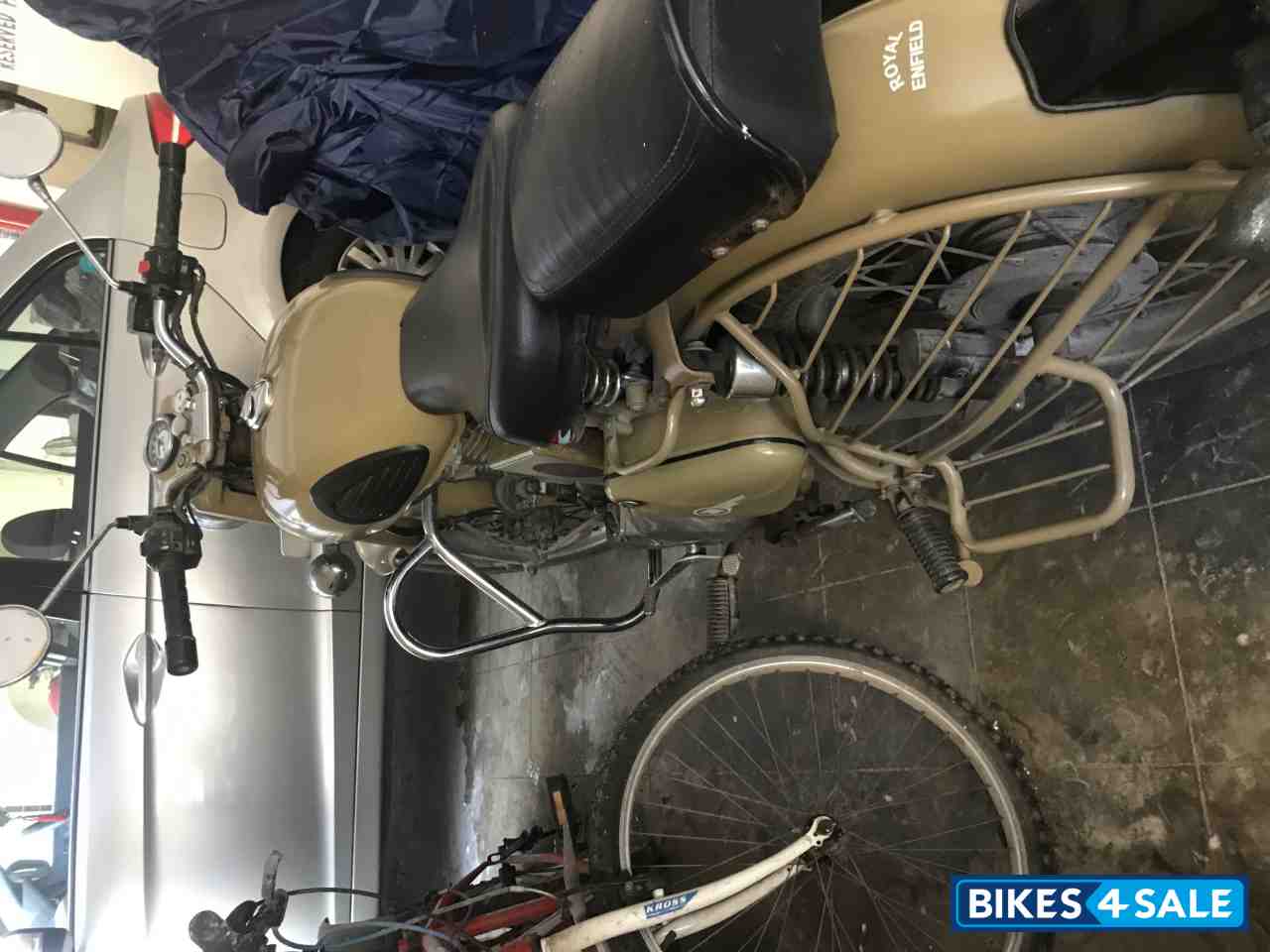 Royal Enfield Classic Desert Storm