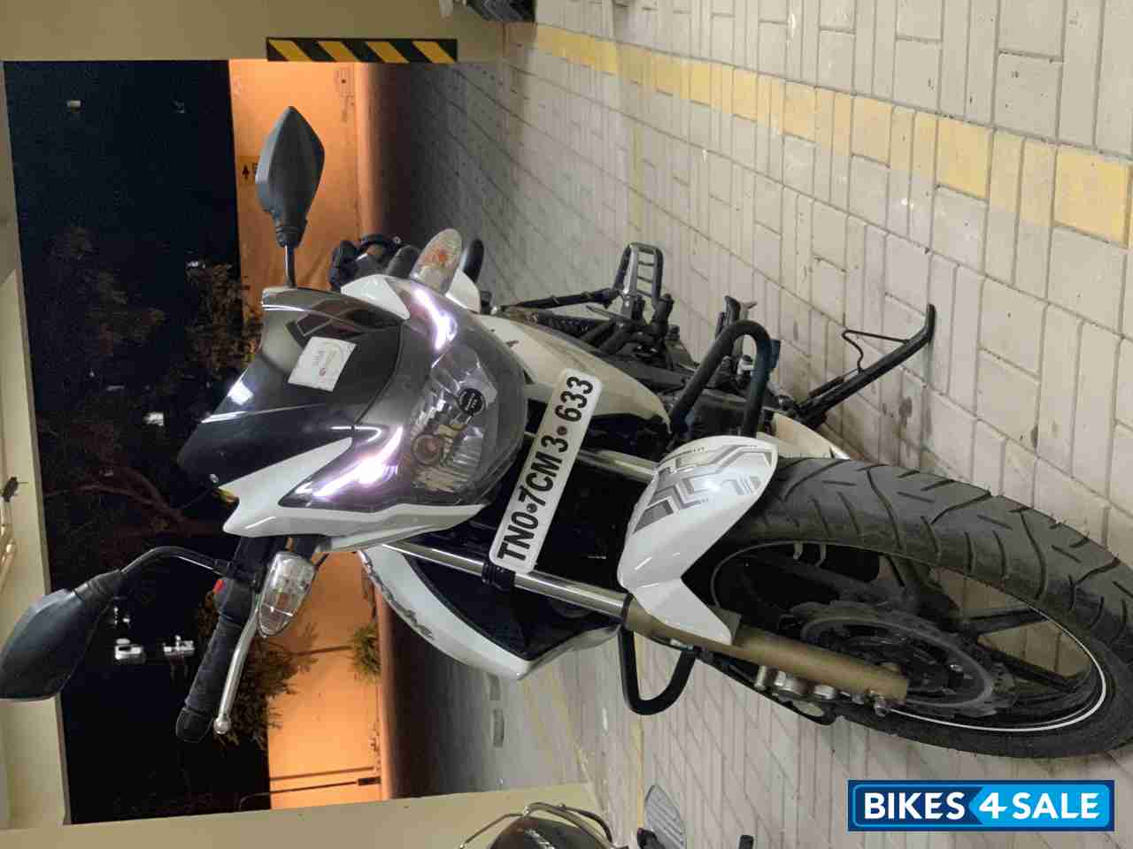 TVS Apache RTR 180 ABS