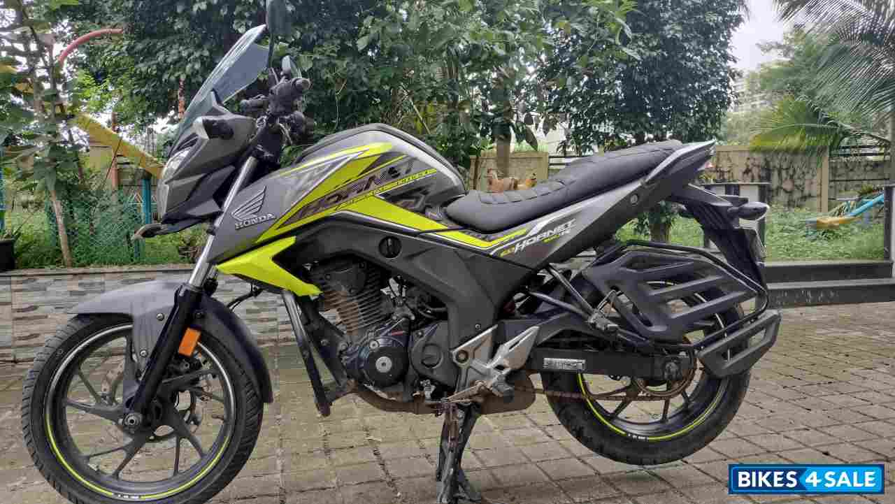 Honda CB Hornet 160R ABS