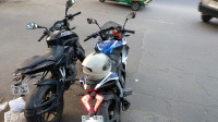 Bajaj Pulsar RS 200