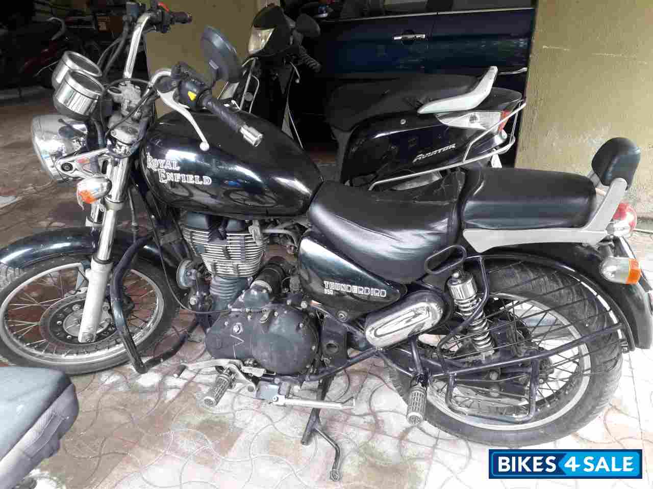 Royal Enfield Thunderbird 350